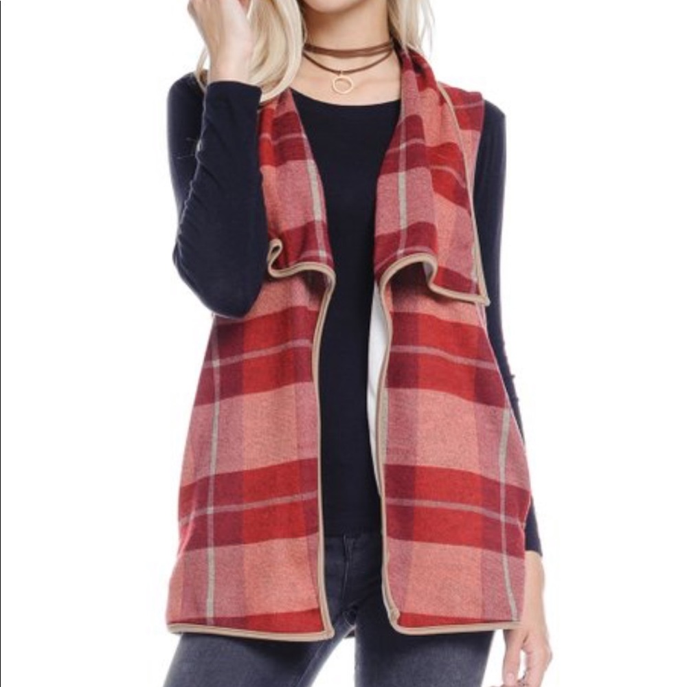 Twenty ten plaid vest